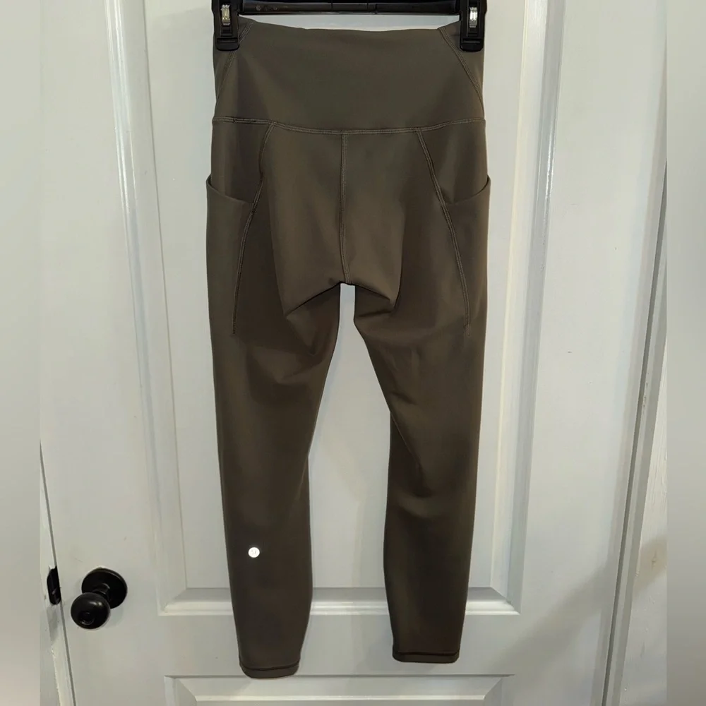 Lululemon Wunder Train High-Rise Tight with Pockets 25